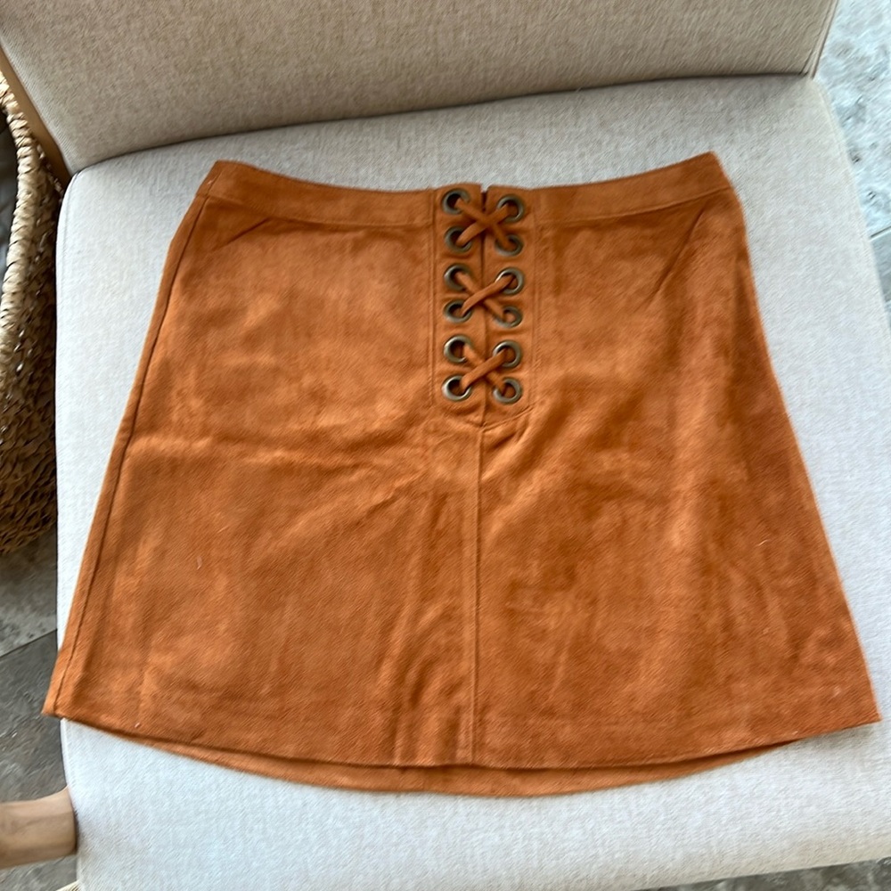 Skirt size 6